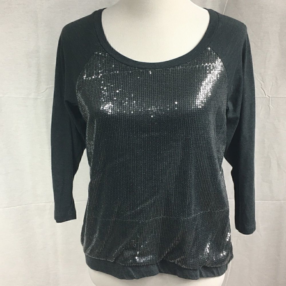 Medium Eyelash Couture gray black sequin 3/4  long sleeve cotton poly easycare
